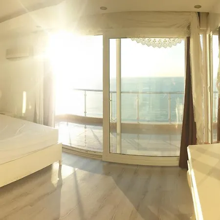 Lejlighed Konyaaltinda Muhtesem Gemi Ev Antalya